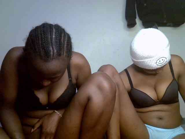 Sexyy-Duo webcam