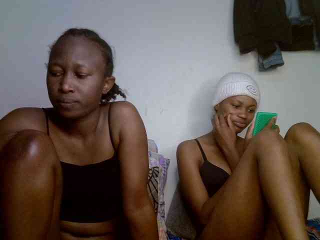 Sexyy-Duo webcam