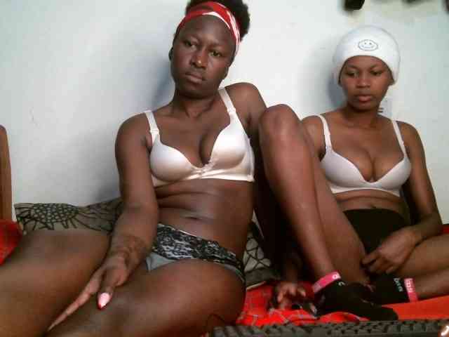 Sexyy-Duo webcam