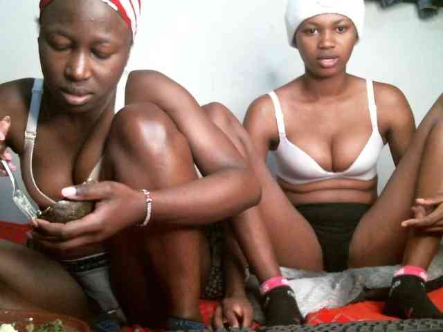 Sexyy-Duo webcam