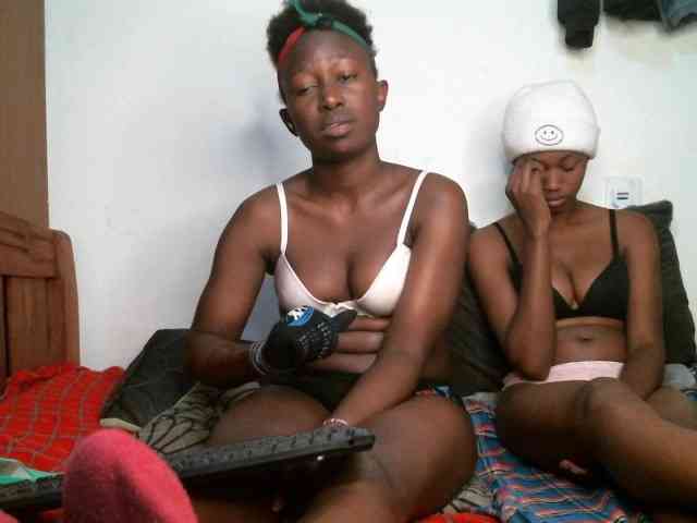 Sexyy-Duo webcam