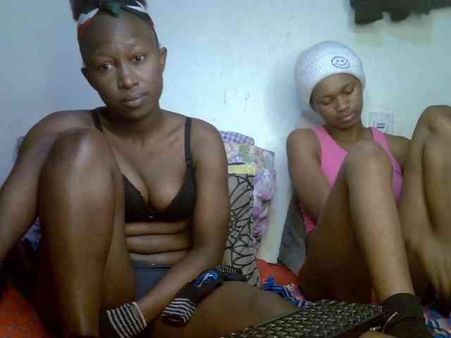 Sexyy-Duo webcam