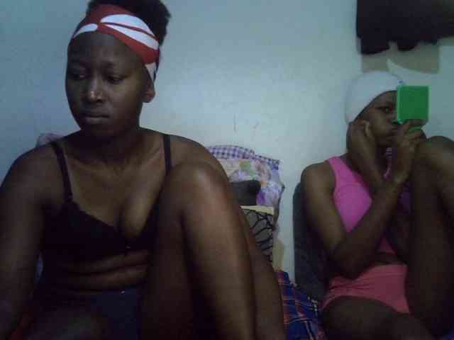 Sexyy-Duo webcam