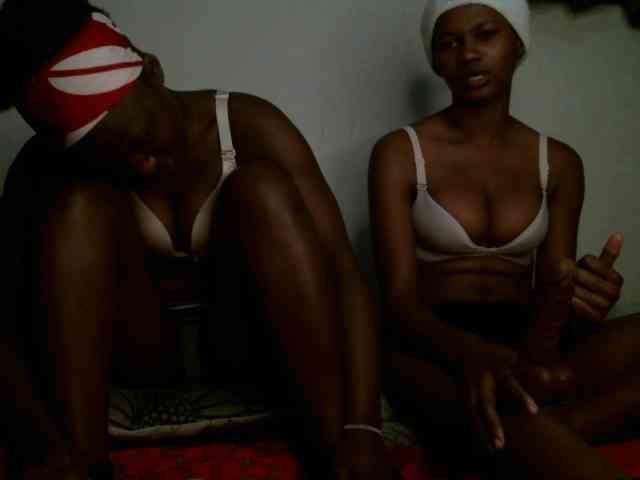 Sexyy-Duo webcam
