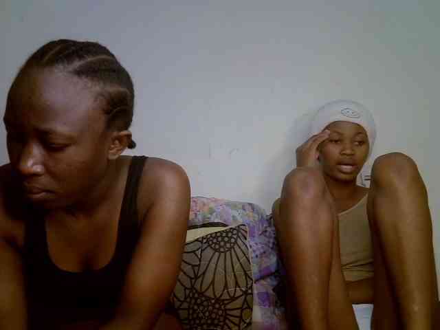 Sexyy-Duo webcam