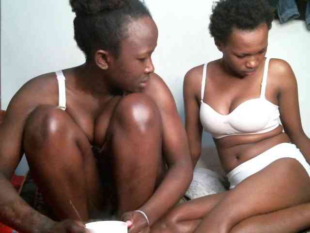Sexyy-Duo webcam