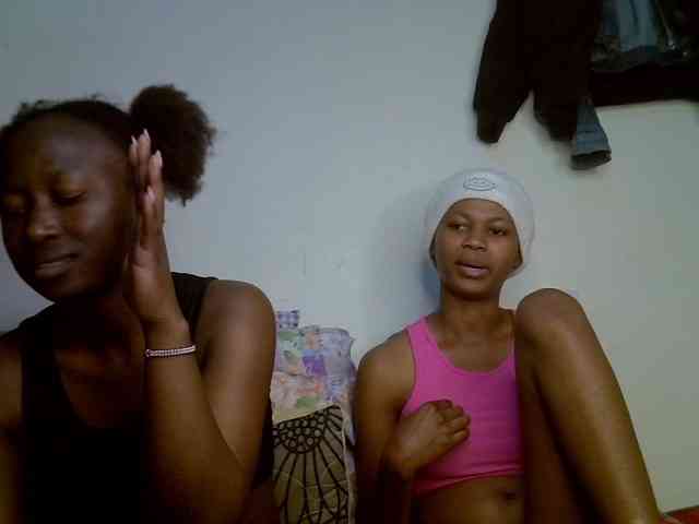 Sexyy-Duo webcam