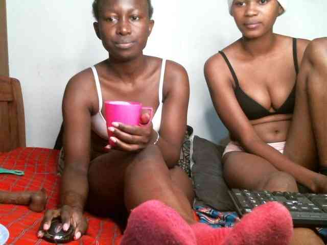 Sexyy-Duo webcam