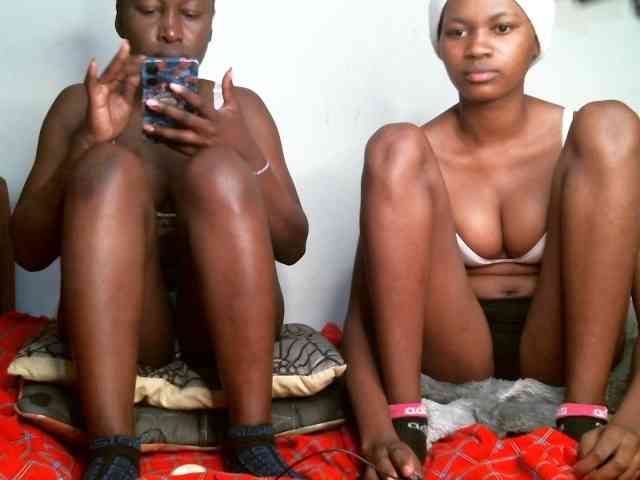 Sexyy-Duo webcam