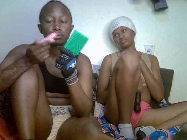 Sexyy-Duo webcam