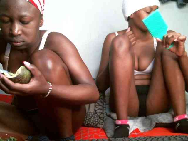 Sexyy-Duo webcam