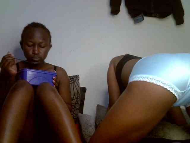Sexyy-Duo webcam