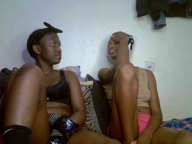 Sexyy-Duo webcam