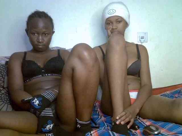 Sexyy-Duo webcam