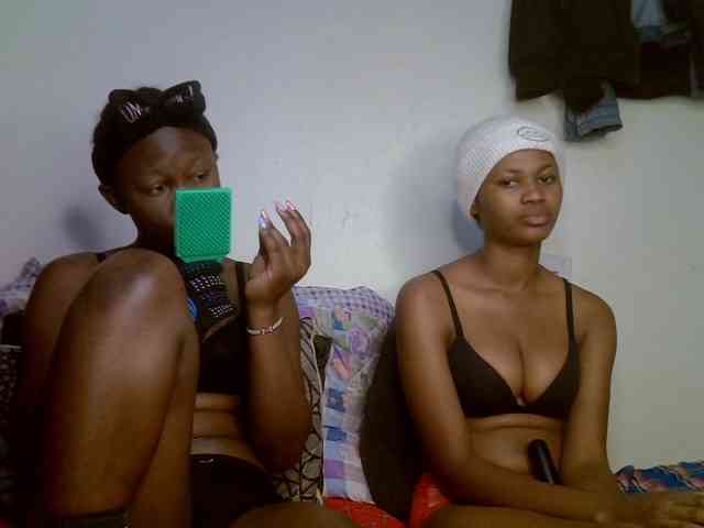 Sexyy-Duo webcam
