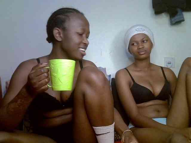 Sexyy-Duo webcam