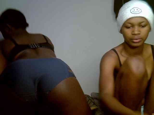 Sexyy-Duo webcam