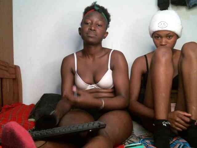 Sexyy-Duo webcam