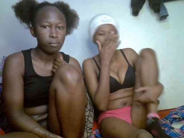 Sexyy-Duo webcam