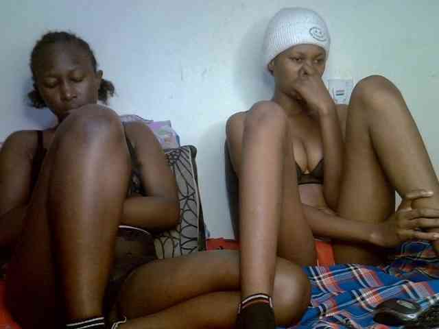 Sexyy-Duo webcam