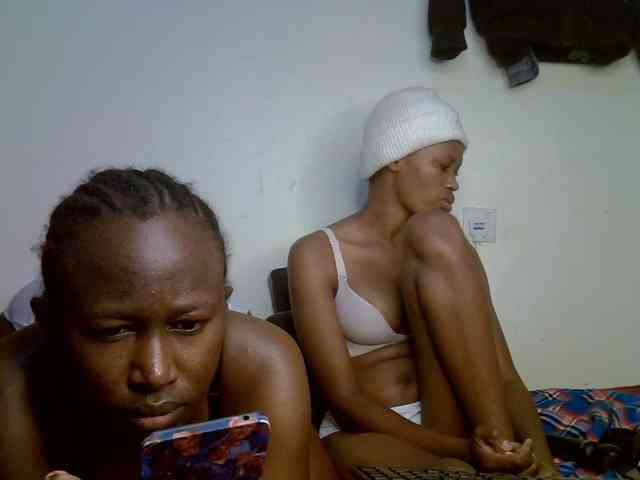 Sexyy-Duo webcam