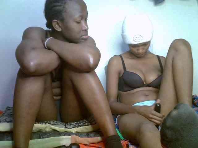 Sexyy-Duo webcam