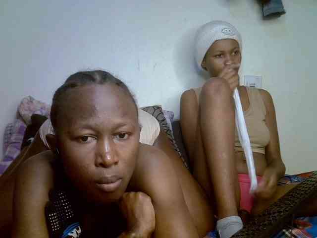 Sexyy-Duo webcam