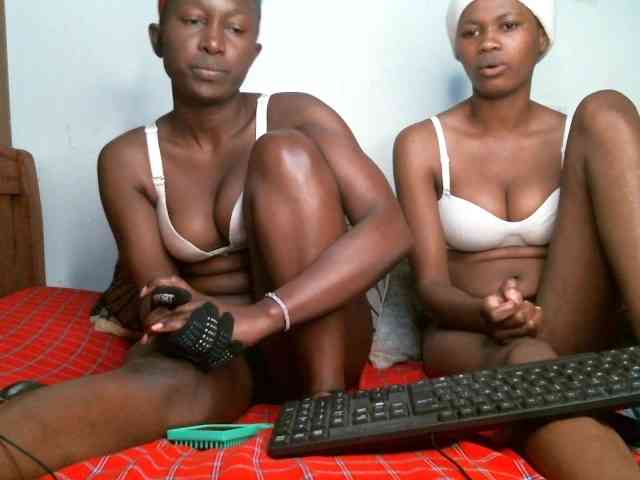 Sexyy-Duo webcam