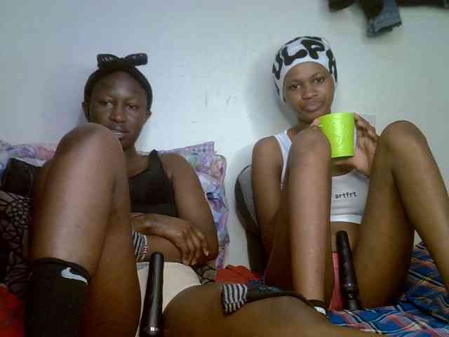 Sexyy-Duo webcam