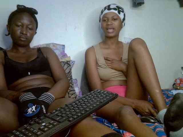 Sexyy-Duo webcam