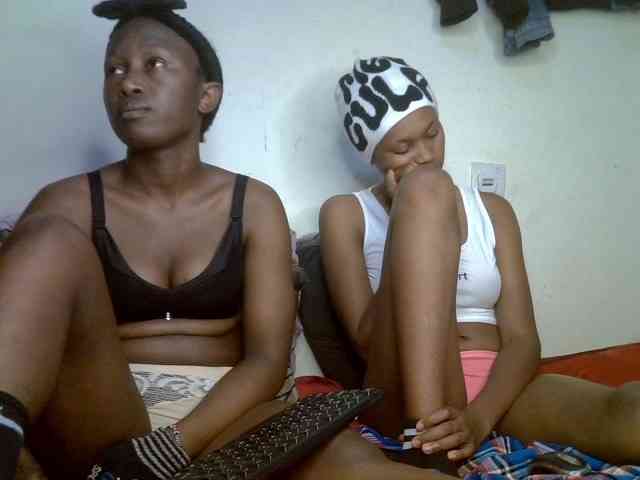 Sexyy-Duo webcam
