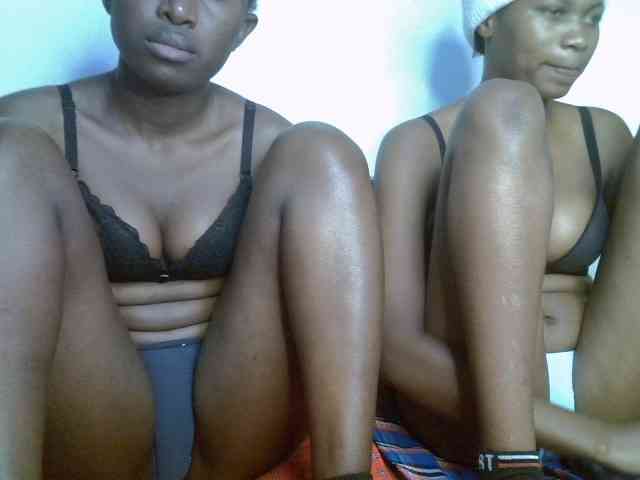 Sexyy-Duo webcam