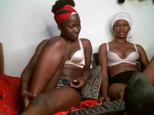 Sexyy-Duo webcam
