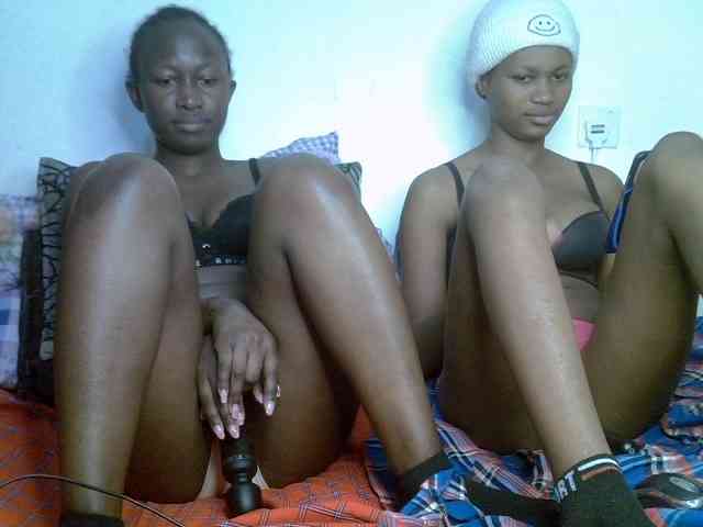 Sexyy-Duo webcam