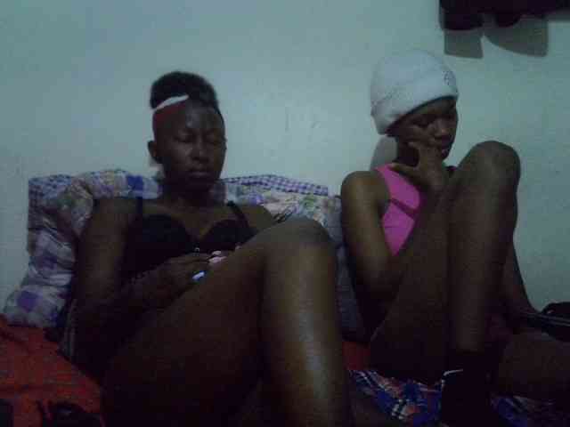 Sexyy-Duo webcam