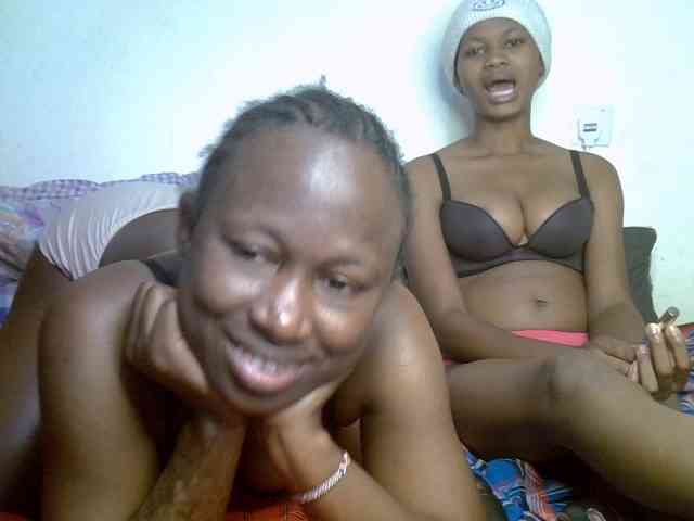 Sexyy-Duo webcam