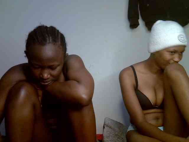 Sexyy-Duo webcam