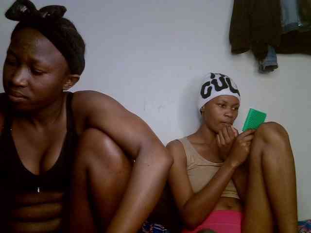 Sexyy-Duo webcam