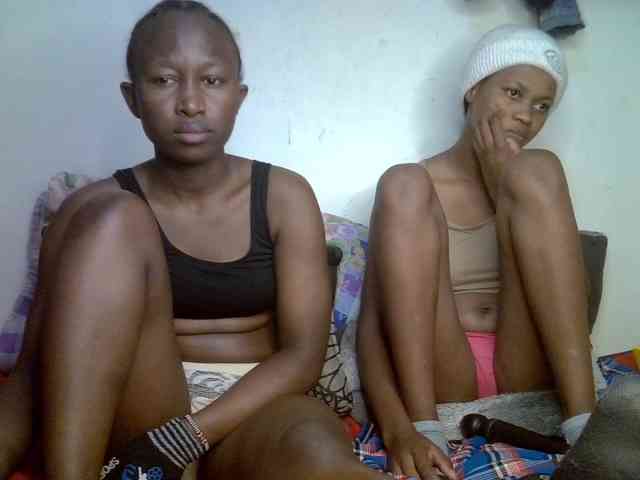 Sexyy-Duo webcam