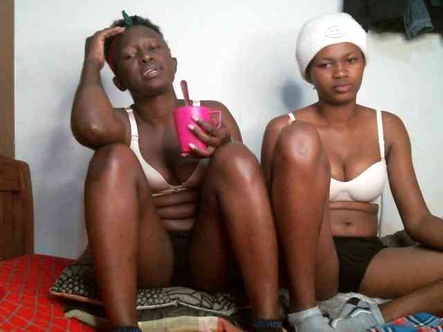 Sexyy-Duo webcam