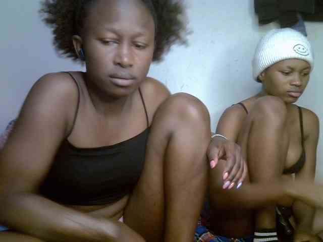 Sexyy-Duo webcam