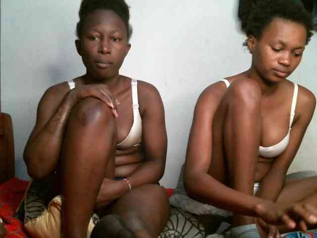 Sexyy-Duo webcam