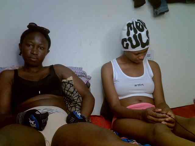 Sexyy-Duo webcam