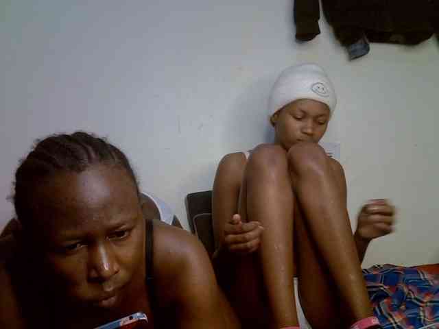 Sexyy-Duo webcam