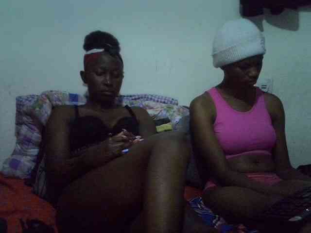 Sexyy-Duo webcam
