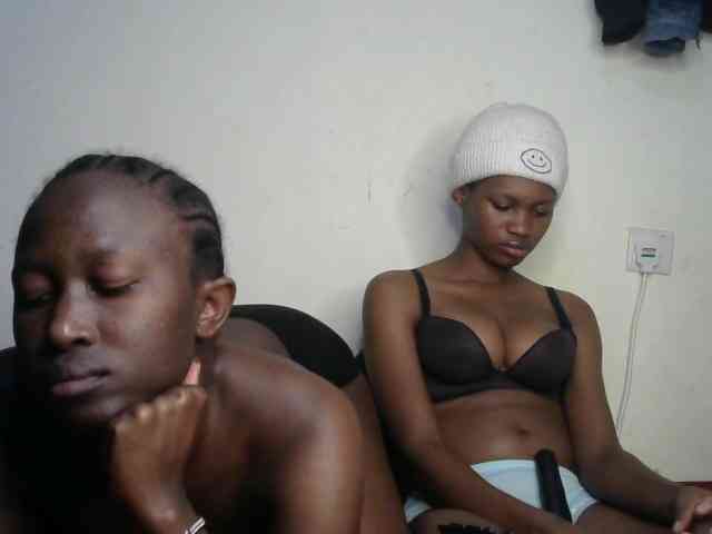 Model: Sexyy-Duo