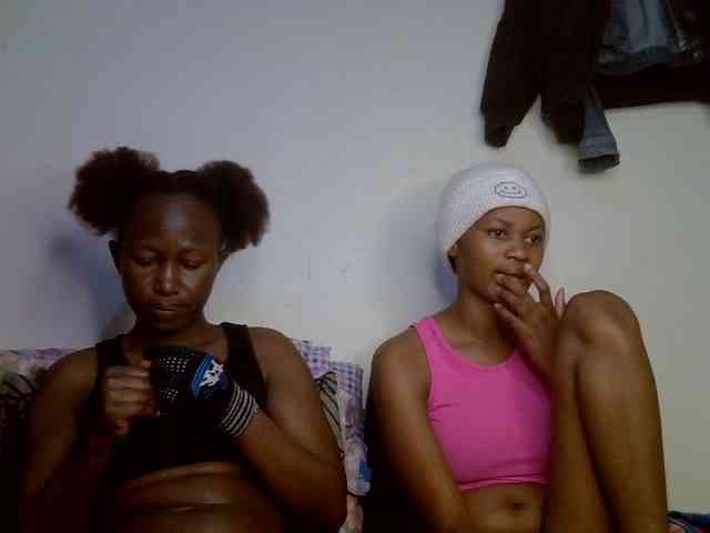 Sexyy-Duo webcam