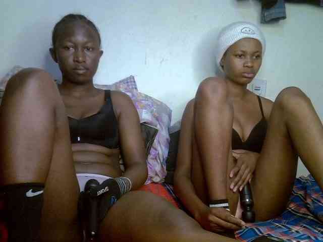 Sexyy-Duo webcam