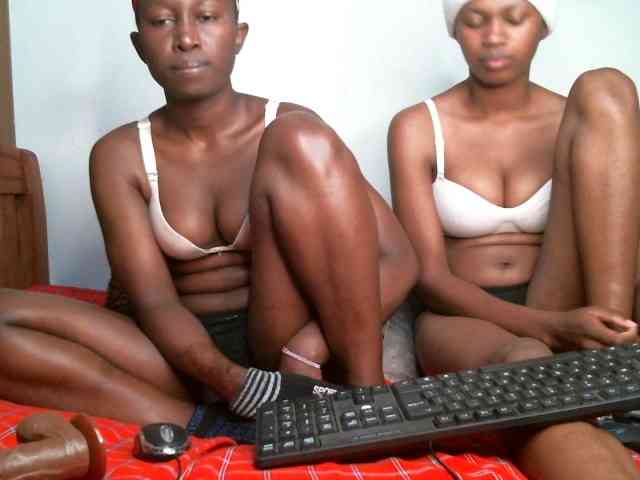 Sexyy-Duo webcam