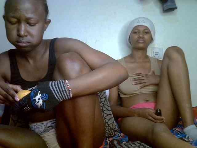 Sexyy-Duo webcam